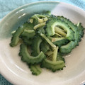 アンドーナツ☆'s cooksnap of when they made 材料2つ、ゴーヤとショウガの１０分炒め煮.
