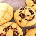 ぴょんぴょこキッチン's cooksnap of when they made メロンパン&メロンパンナちゃん☆.