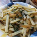 のおの's cooksnap of when they made 簡単！じゃがいもとえごまの葉の炒めもの.