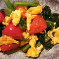 Ipong's cooksnap of when they made つるむらさきとトマトと卵の三色炒め.