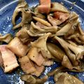 クックET15YS☆'s cooksnap of when they made ベーコンで☆ごぼうと舞茸のバター醤油.