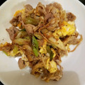 ★ｃｈａｉ娘★'s cooksnap of when they made 簡単☆豚肉と卵のオイスターソース炒め.
