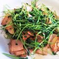 はっぴーふらわー's cooksnap of when they made 超簡単、ベーコンと豆苗のにんにく醤油炒め.