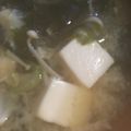 ＫＩＣＫ's cooksnap of when they made 豆腐と油揚げの味噌汁.