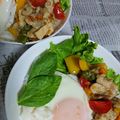 mnママ☆'s cooksnap of when they made 鶏豚肉で夏野菜の和風ガパオライス.