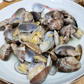 魔法の粉's cooksnap of when they made あさりのバター酒蒸し.