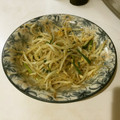 leemoon's cooksnap of when they made 簡単節約おかず【モヤシとネギの卵炒め】.