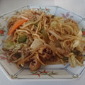 みゆwaco 's cooksnap of when they made 簡単☆野菜たっぷり焼きそば.