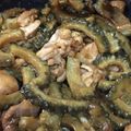 月の影と海's cooksnap of when they made ゴーヤーと鶏肉の甘味噌炒め.
