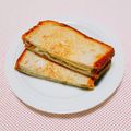 まあまま☆0403's cooksnap of when they made くるみとクリームチーズのホットサンド.