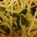 まることさるこ's cooksnap of when they made カットわかめのもやしナムル.