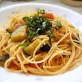 卯月のうさぎ２０１４'s cooksnap of when they made 塩トマトで☆トマトとなすのパスタ.