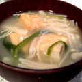 colomalu's cooksnap of when they made 厚揚げとほうれん草とエノキのピリ辛スープ.