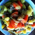 萌たんmama's cooksnap of when they made 簡単☆こってり☆カレー肉じゃが.