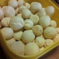 松岡綾梨's cooksnap of when they made 昔なつかし♪たまごボーロ.