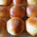 朋のみーちゃん's cooksnap of when they made HBで簡単♡フワフワあんぱん♪.