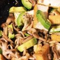 クックGD0TYG☆'s cooksnap of when they made 厚揚げとアボカドの炒めもの.