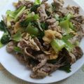 かさくまさん's cooksnap of when they made 豚肉とチンゲン菜の炒め物.