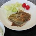 2児ママみきてぃ's cooksnap of when they made 外パリ中ファッとカレイのムニエル.