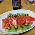 okazakana's cooksnap of when they made もう一品に♡トマトとキウイの簡単サラダ.