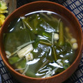 nosso's cooksnap of when they made つるむらさきとえのきの味噌汁.