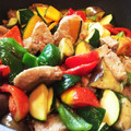 miiko大好き's cooksnap of when they made 簡単♪疲労回復☆ヒレ肉と夏野菜の甘酢炒め.