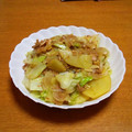 55才のおじさん's cooksnap of when they made ツナとキャベツとじゃがいものにんにく炒め.