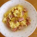 antkishi's cooksnap of when they made 糖質制限◆チーズウインナースクランブル.
