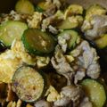 クックGBVW31☆'s cooksnap of when they made ズッキーニと豚肉のオイスターたまご炒め.