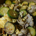 クックGBVW31☆'s cooksnap of when they made ズッキーニと豚肉のオイスターたまご炒め.