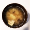 クックL8U9HI☆'s cooksnap of when they made 茄子とジャガイモの味噌汁.
