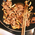 おか☆ほん's cooksnap of when they made 豚肉としめじのバター醤油炒め.
