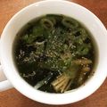 くま五郎's cooksnap of when they made 冷しゃぶの時にはぜひ！！簡単わかめスープ.