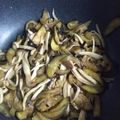 ｋｒｋｒ２８２９'s cooksnap of when they made なすとエリンギのポン酢炒め.