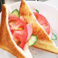 ☆もえっちょ☆'s cooksnap of when they made 簡単ランチ☆食パンピタパン☆.