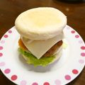 りこまこせいやのパパ's cooksnap of when they made イングリッシュマフィンでハンバーガー.