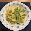 Takemar's cooksnap of when they made アスパラとじゃがいもの粒マスタード和え.