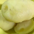 777kumi's cooksnap of when they made とぅる～ん!と簡単ジャガイモの皮の剥き方.