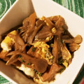 Nat728's cooksnap of when they made 簡単おいしい！厚揚げと舞茸の卵とじ.