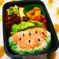 えリﾋﾟｮﾝ★'s cooksnap of when they made デコふりで簡単夏のスイカ キャラ弁.