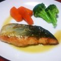 ☆☆あっきん☆☆'s cooksnap of when they made 簡単！鮭のムニエル♪レモンバター醤油味.