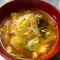 yumtas♥'s cooksnap of when they made 簡単すぎるキムチのスープ.