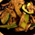 Maymer's cooksnap of when they made 茄子とオクラとズッキーニの簡単和風サラダ.