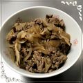 K0A9O0R8U♪'s cooksnap of when they made 簡単！舞茸牛丼….
