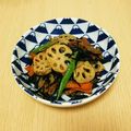 ピーナッツ子♪'s cooksnap of when they made ピリ辛レンコンとひじきのきんぴら.