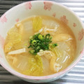 もぐ・ω・くま's cooksnap of when they made 白菜と油揚げの味噌汁.