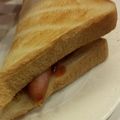しいのちゃん's cooksnap of when they made じゅわっと肉汁・シャウエッセントースト.