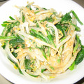 ＊ちーママ＊'s cooksnap of when they made ほうれん草ともやしのごま味噌和え.