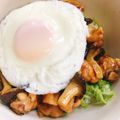 ぱんだ170071's cooksnap of when they made 焼き鳥風キャベツたっぷり温玉ベジ丼.