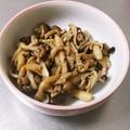 ふうはっちゃん's cooksnap of when they made お弁当の1品に！しめじのバター醤油炒め.